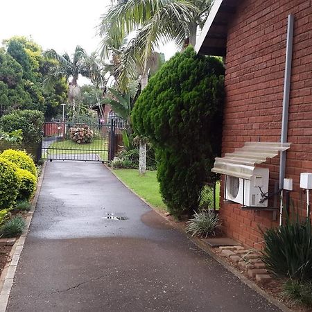 Rest And Rise Bed and Breakfast Pietermaritzburg Εξωτερικό φωτογραφία